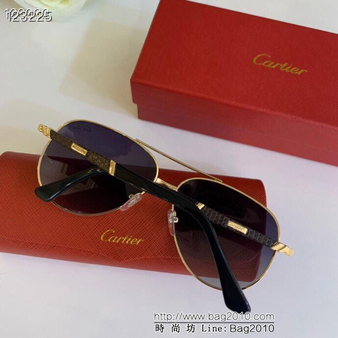 CARTIER卡地亞 新款 男士休閒商務 蛤蟆鏡 金屬飛行墨鏡  lly1382